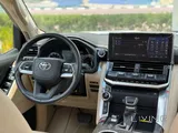 Toyota Land Cruiser VX-R 2023